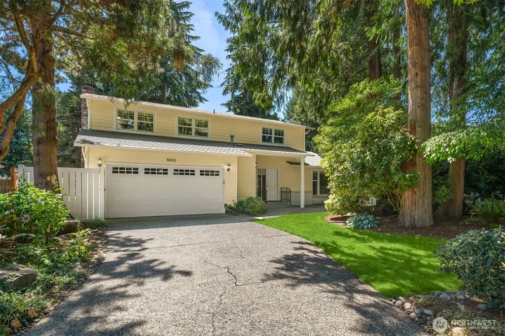 18855 SE 42nd Street Issaquah WA 98027
