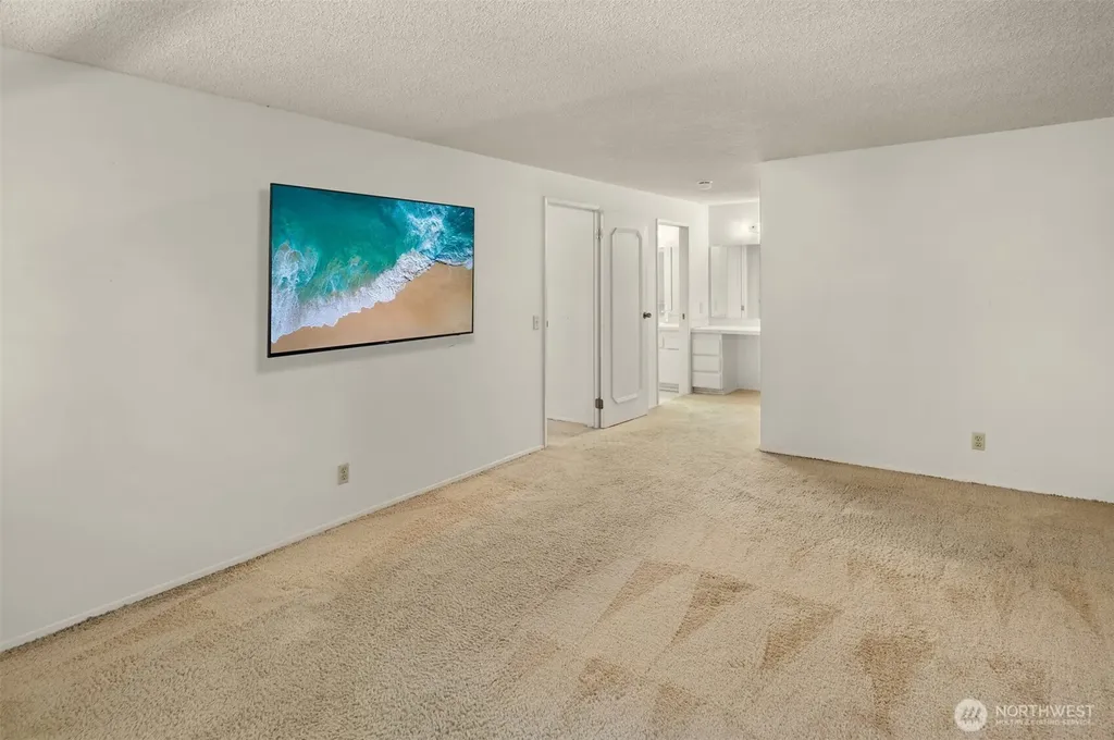 18855 SE 42nd Street Issaquah WA 98027