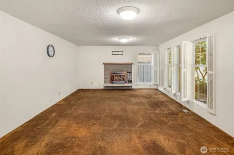 18855 SE 42nd Street Issaquah WA 98027