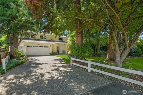 18855 SE 42nd Street Issaquah WA 98027