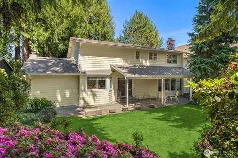 18855 SE 42nd Street Issaquah WA 98027