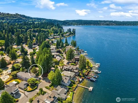 18855 SE 42nd Street Issaquah WA 98027