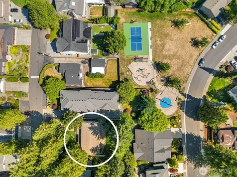 18855 SE 42nd Street Issaquah WA 98027