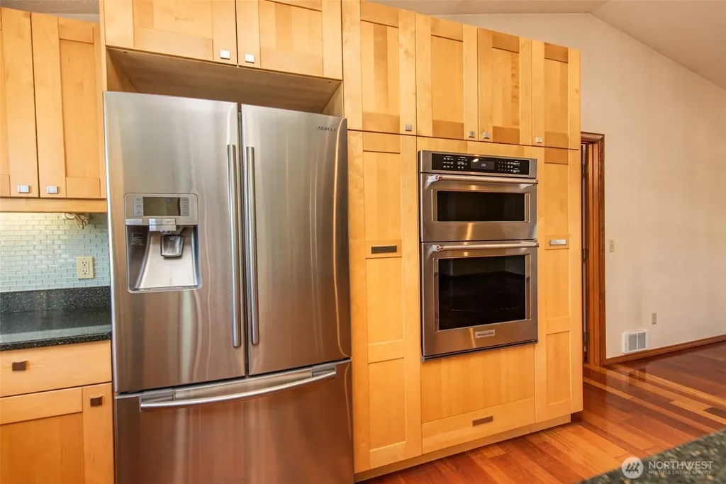 1419 S Pacific Vista Port Angeles WA 98363