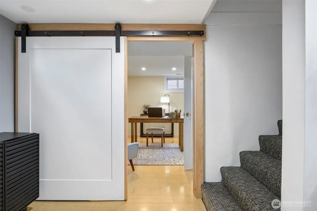 4903 50th Avenue S Seattle WA 98118