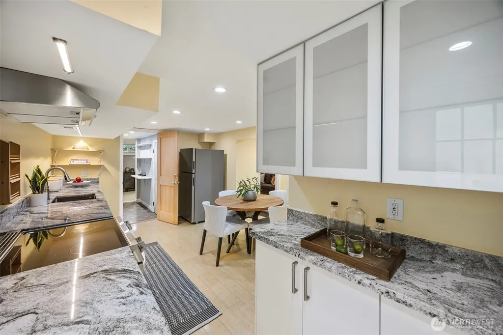 4903 50th Avenue S Seattle WA 98118