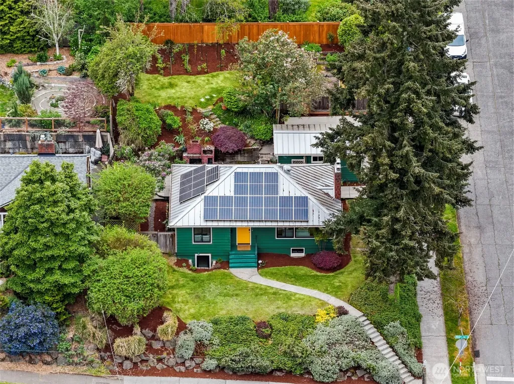 4903 50th Avenue S Seattle WA 98118