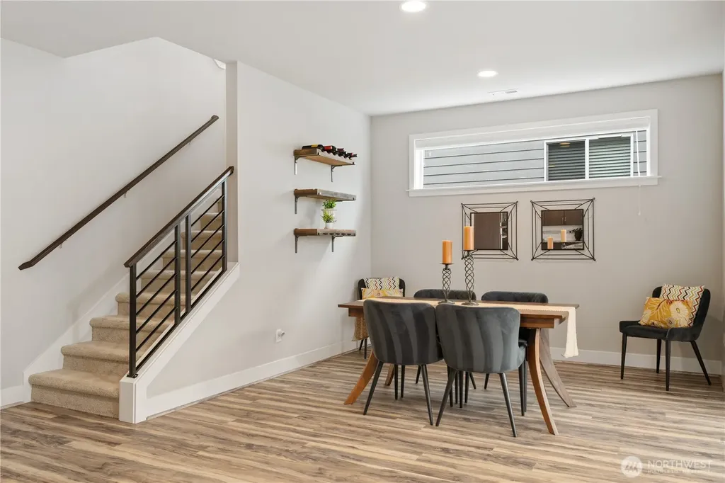709 153rd Place SW Lynnwood WA 98087