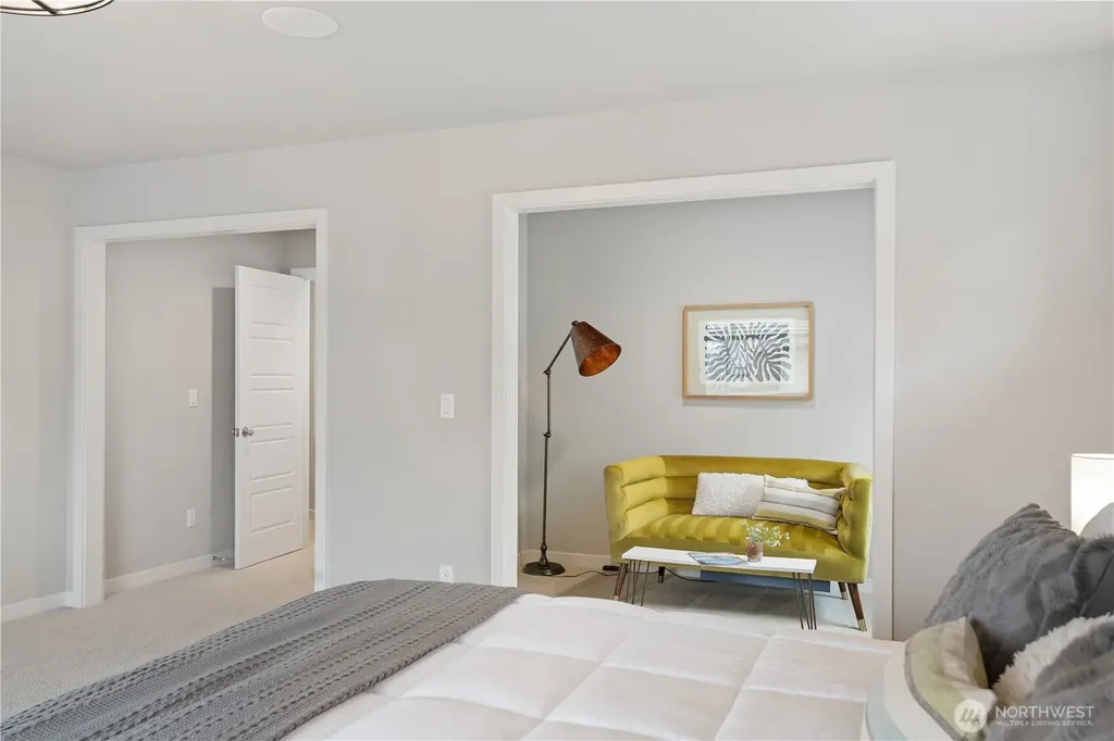 709 153rd Place SW Lynnwood WA 98087