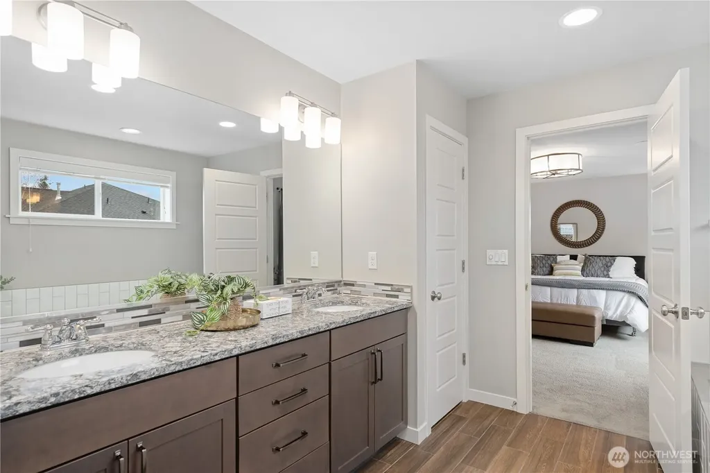 709 153rd Place SW Lynnwood WA 98087