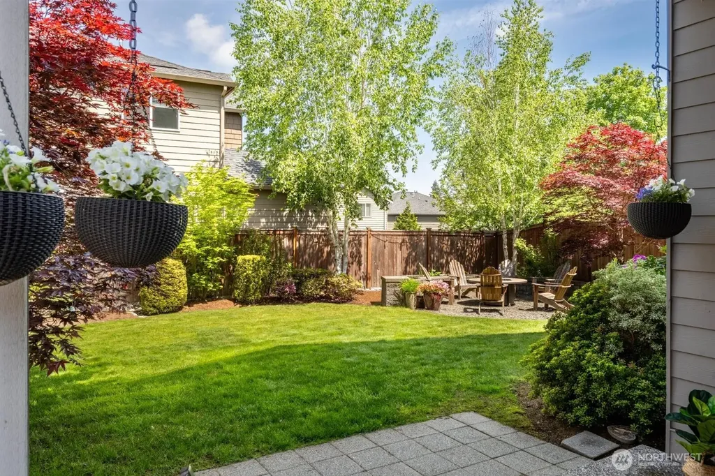709 153rd Place SW Lynnwood WA 98087