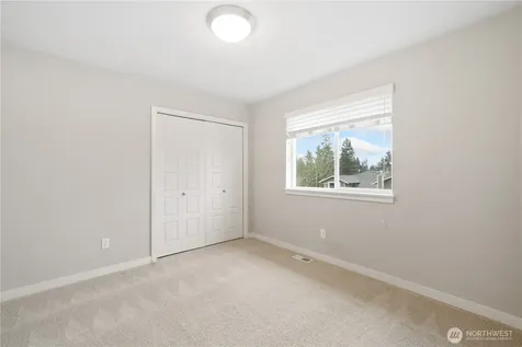 709 153rd Place SW Lynnwood WA 98087