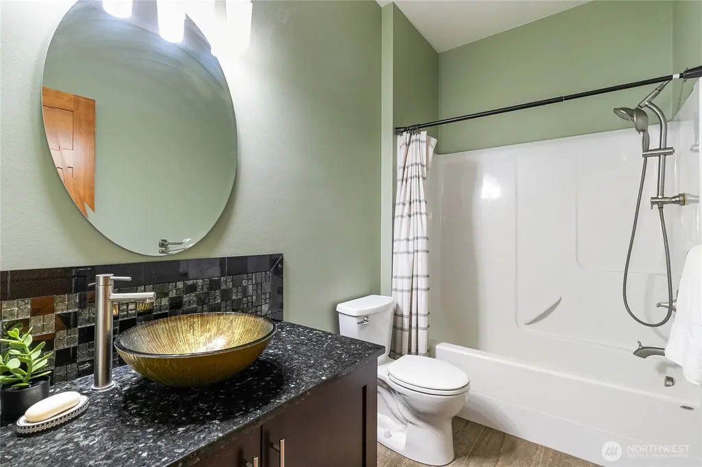5550 Whitehorn Way Blaine WA 98230