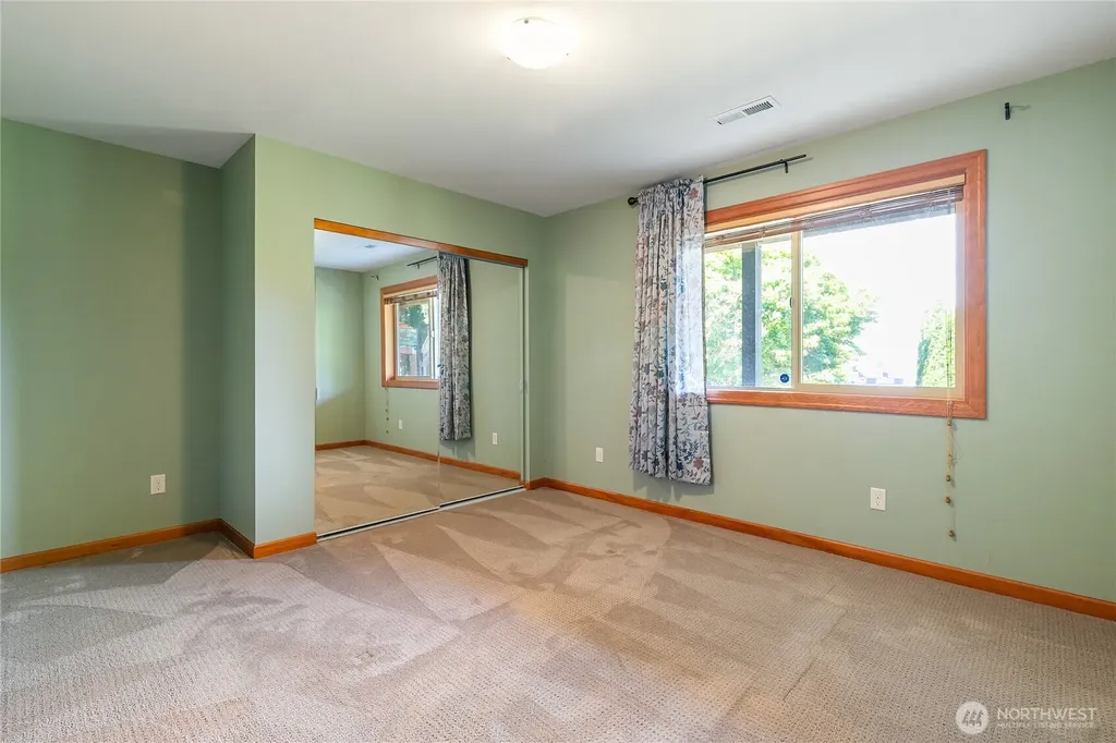 5550 Whitehorn Way Blaine WA 98230