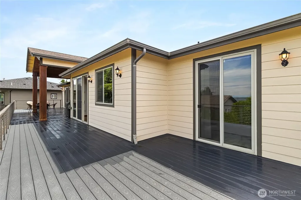 5550 Whitehorn Way Blaine WA 98230