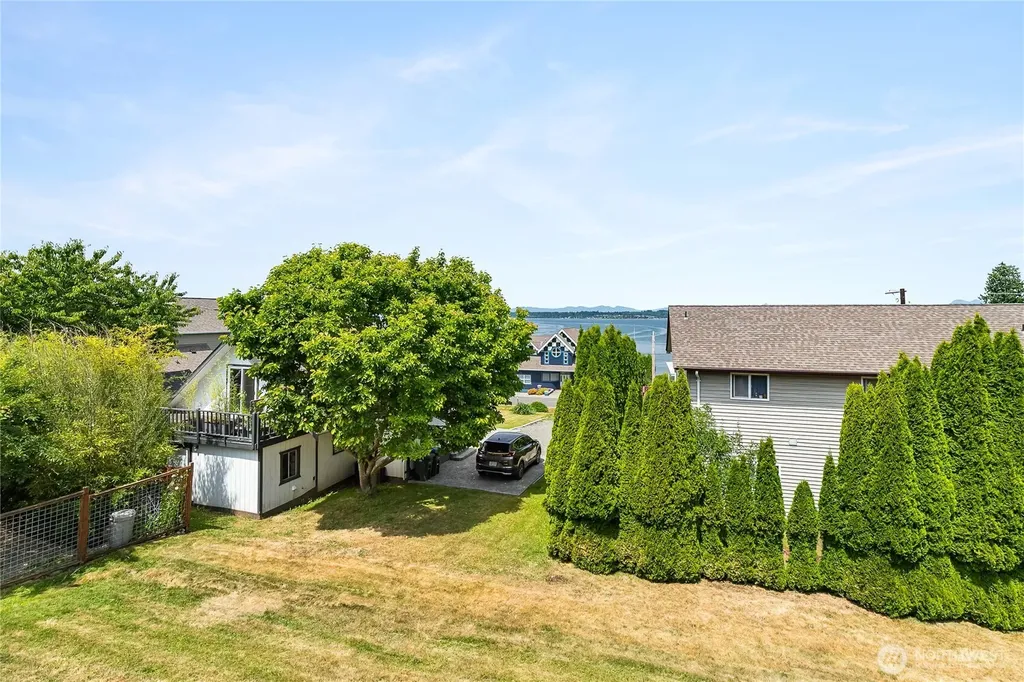 5550 Whitehorn Way Blaine WA 98230
