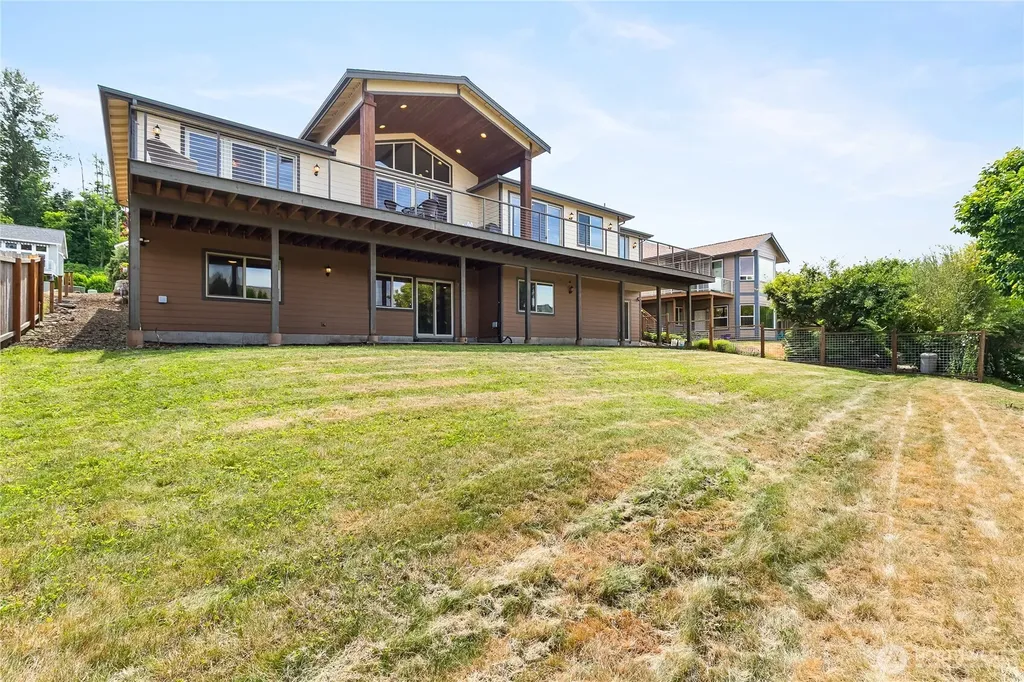 5550 Whitehorn Way Blaine WA 98230