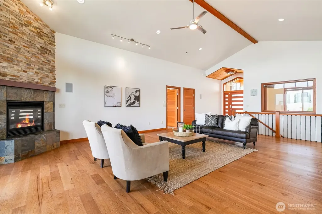5550 Whitehorn Way Blaine WA 98230