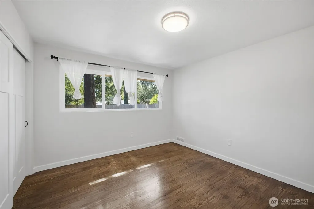 9808 Hipkins Road SW Lakewood WA 98498