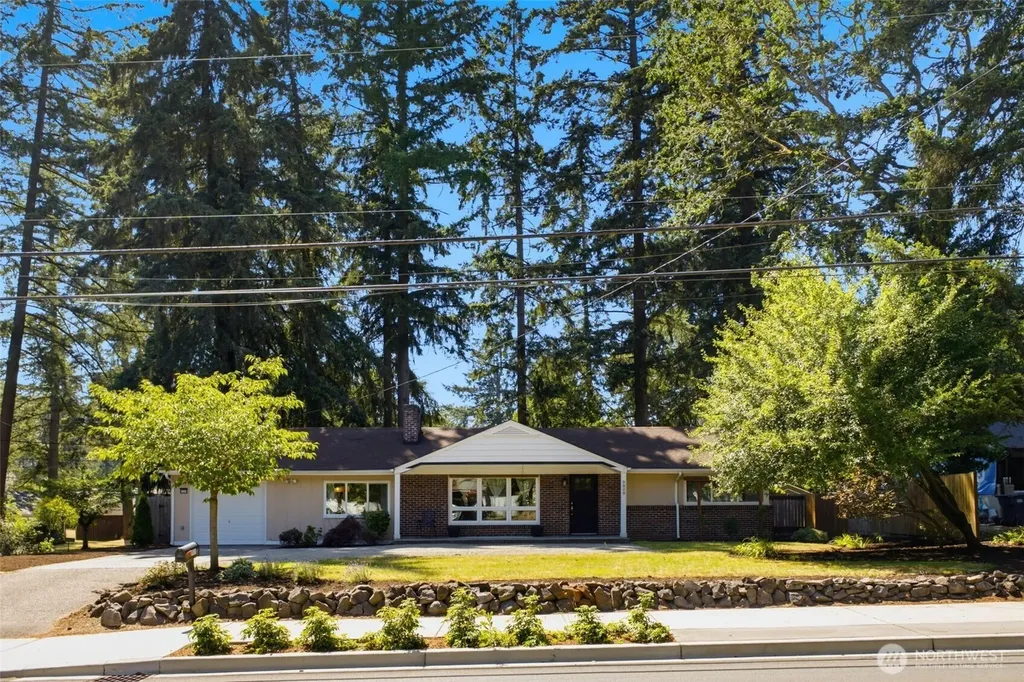 9808 Hipkins Road SW Lakewood WA 98498