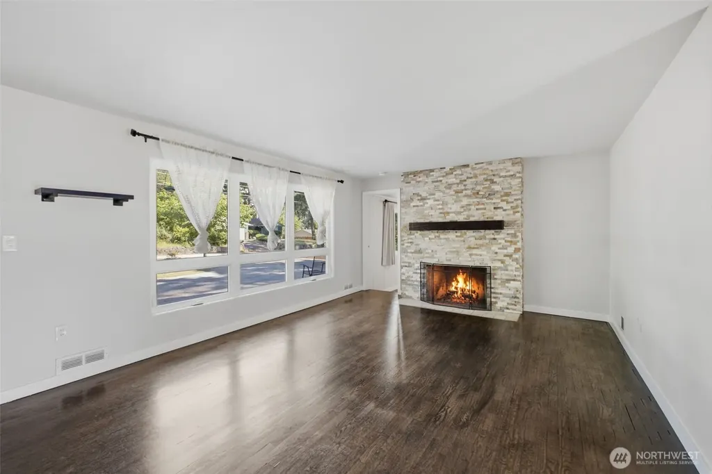 9808 Hipkins Road SW Lakewood WA 98498