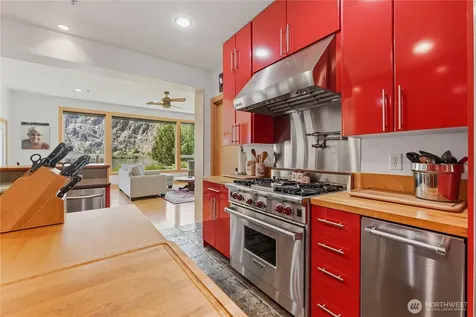 19 Chapman Lane Orondo WA 98843