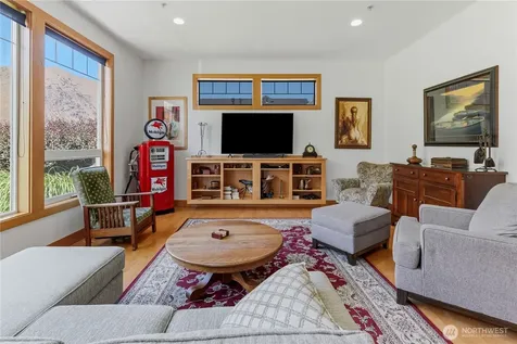 19 Chapman Lane Orondo WA 98843