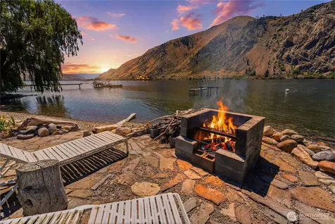 19 Chapman Lane Orondo WA 98843