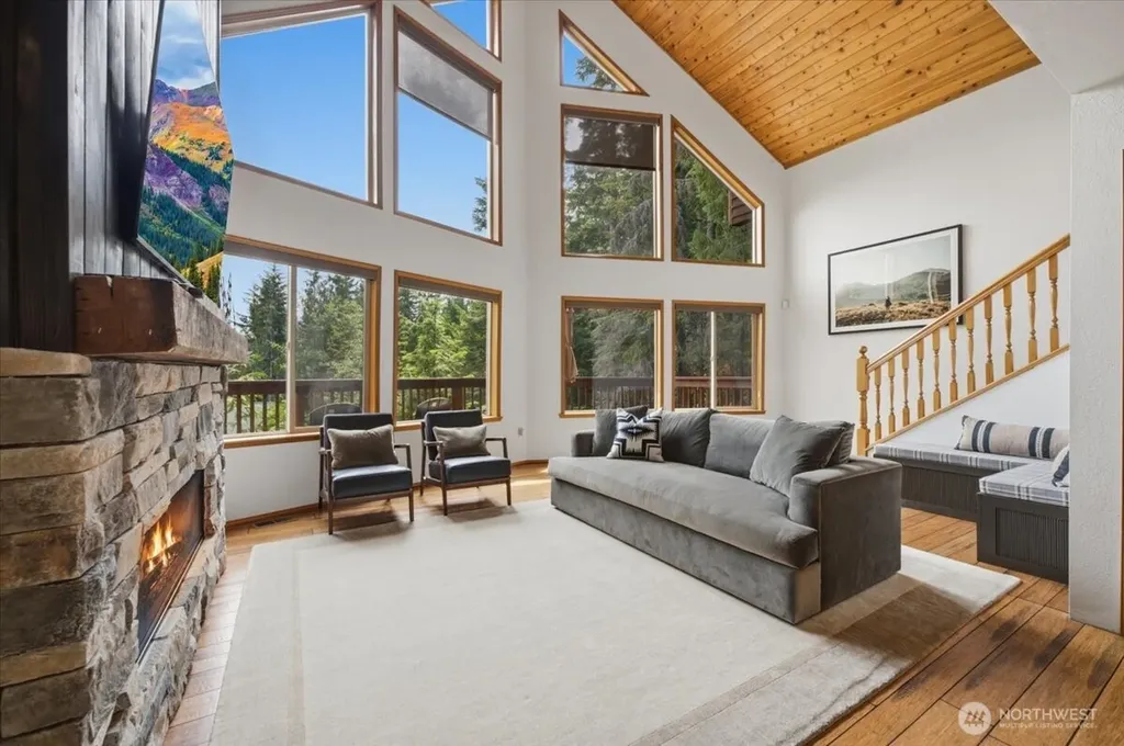51 Winter Park Lane Easton WA 98925