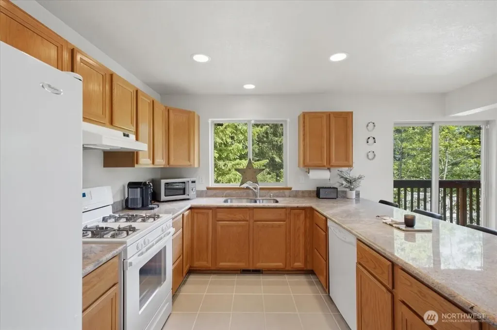 51 Winter Park Lane Easton WA 98925