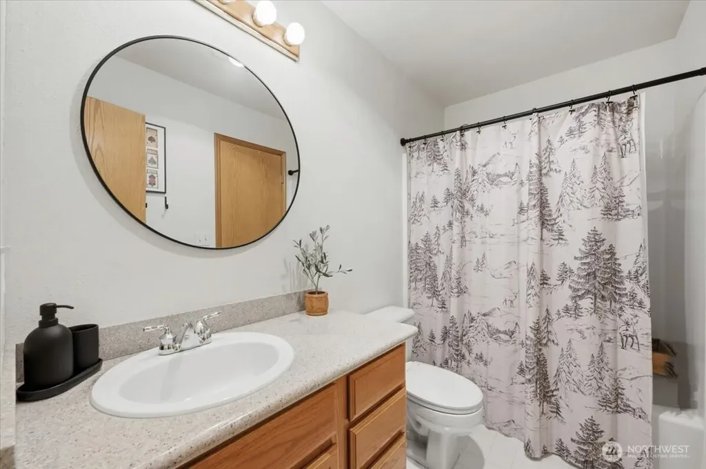 51 Winter Park Lane Easton WA 98925