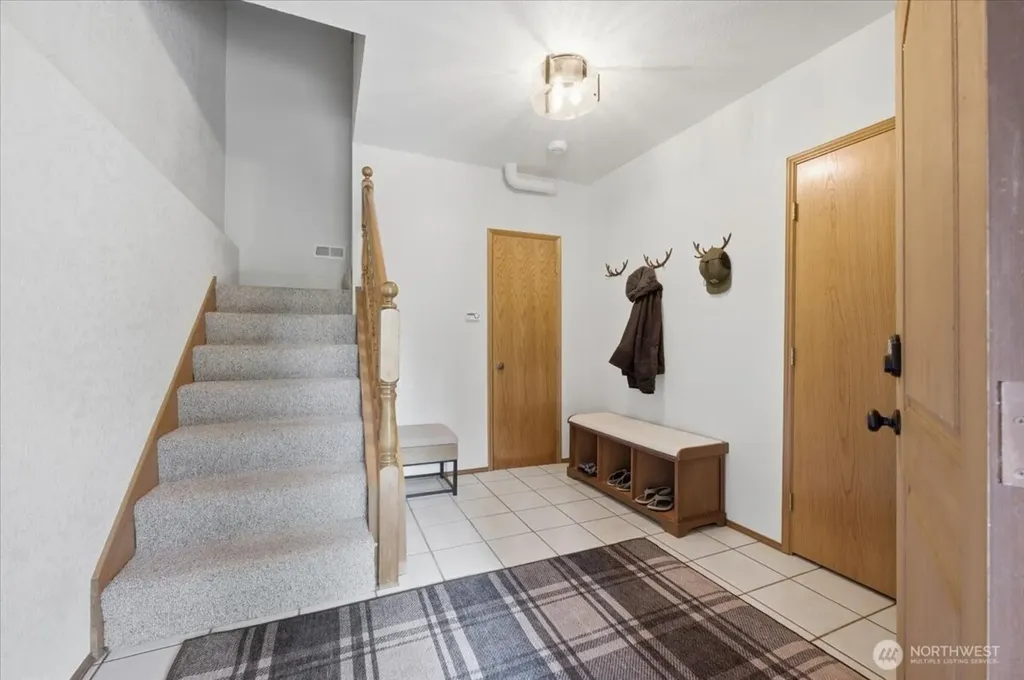 51 Winter Park Lane Easton WA 98925