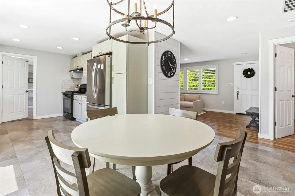 22628 87th Avenue W Edmonds WA 98026