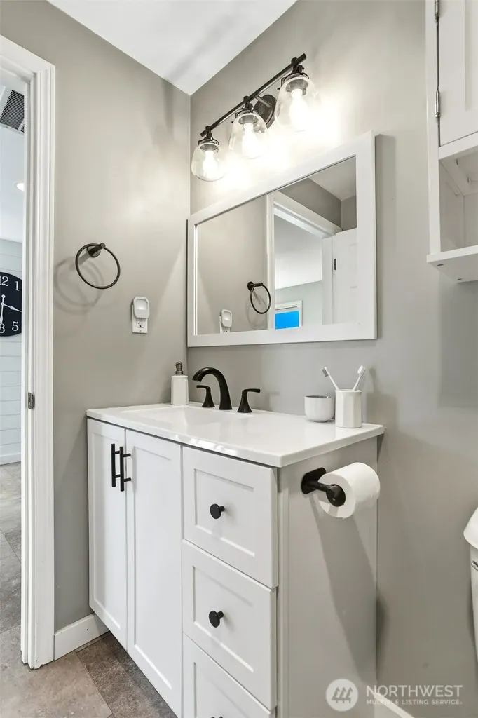 22628 87th Avenue W Edmonds WA 98026