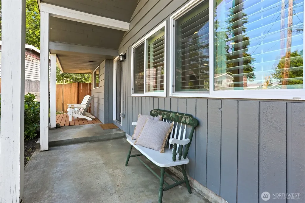 22628 87th Avenue W Edmonds WA 98026