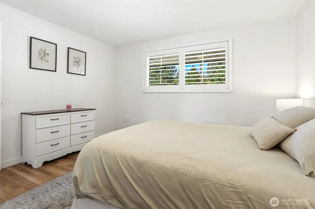 22628 87th Avenue W Edmonds WA 98026
