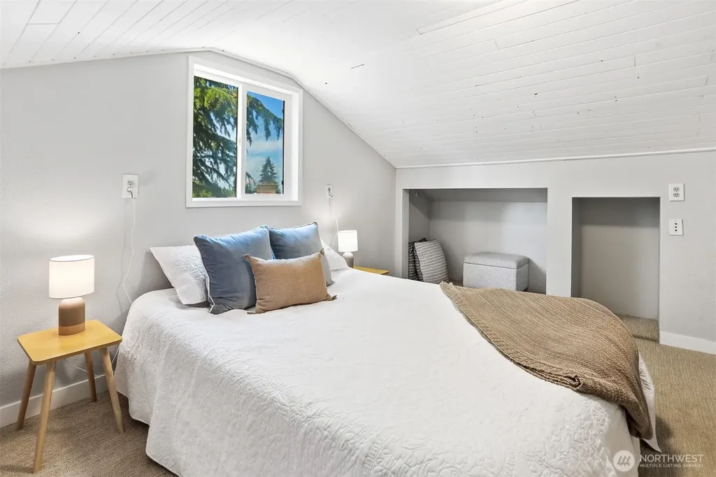 22628 87th Avenue W Edmonds WA 98026