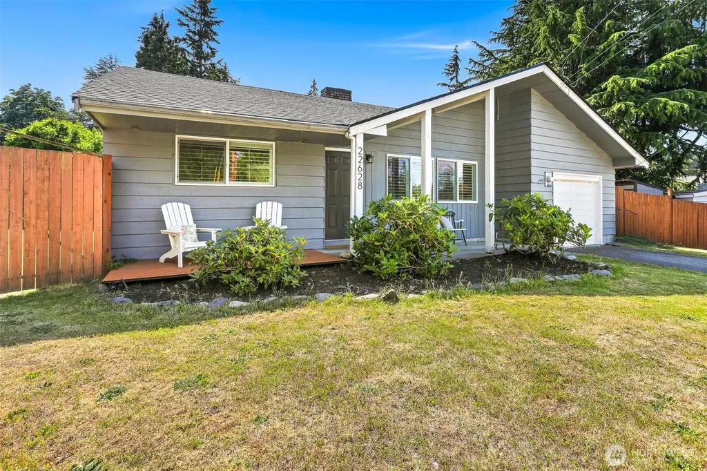 22628 87th Avenue W Edmonds WA 98026