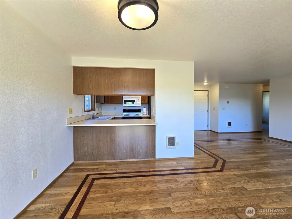 316 S 3rd Street Mccleary WA 98557