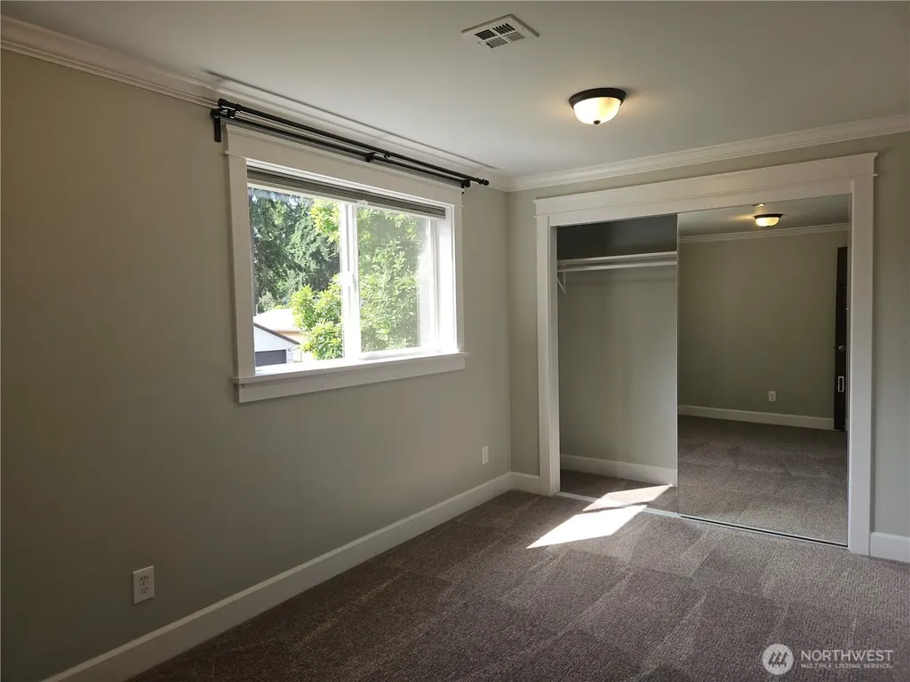 14303 Sunnyside Avenue N Shoreline WA 98133