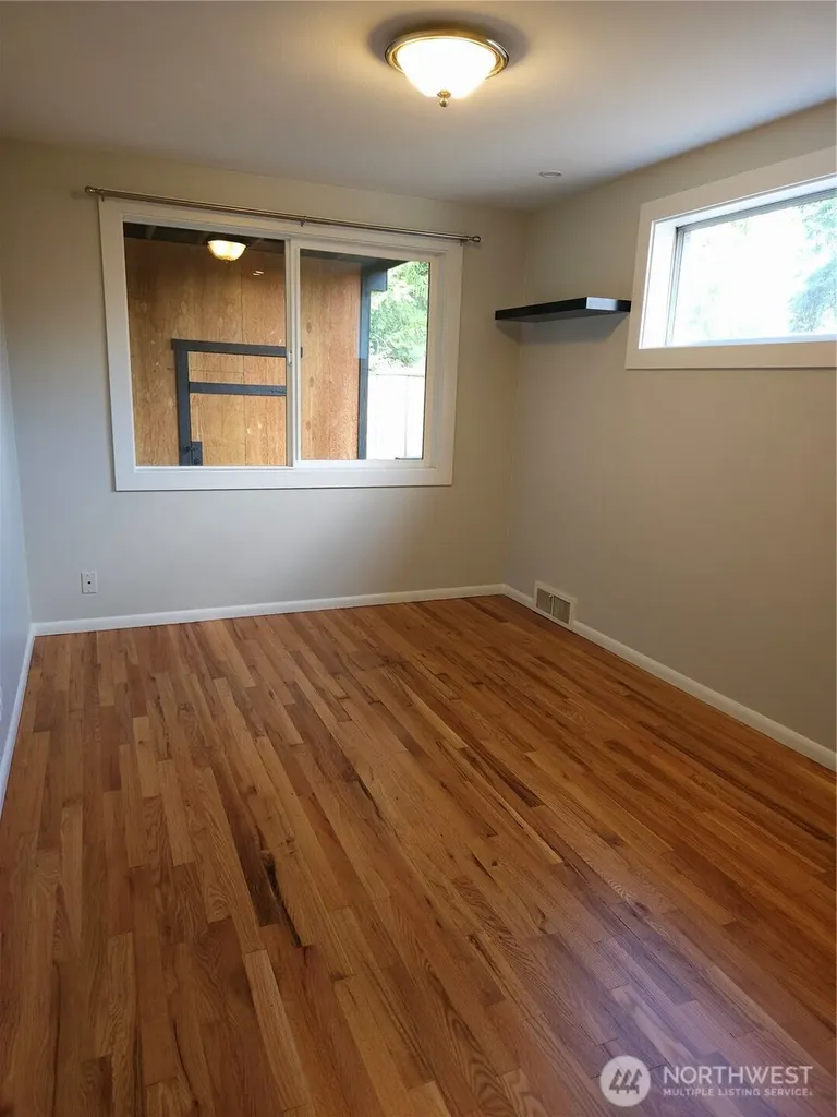 14303 Sunnyside Avenue N Shoreline WA 98133