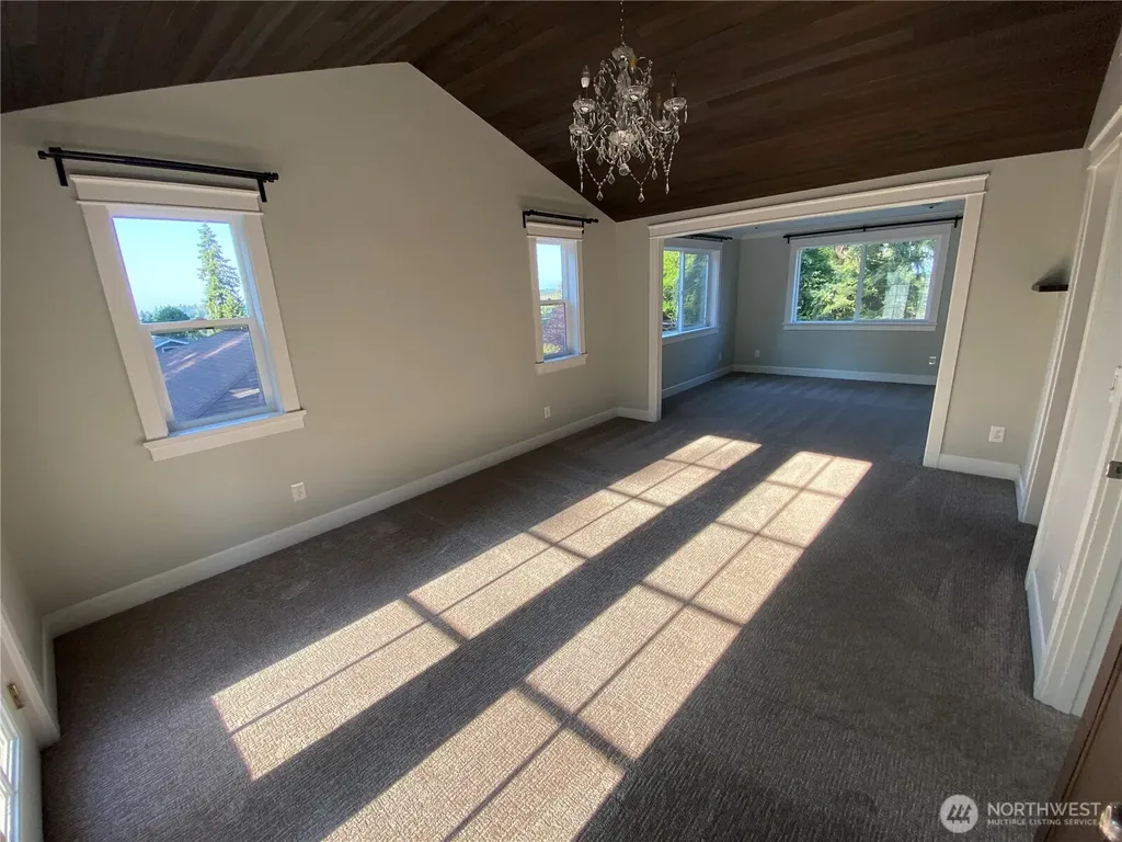 14303 Sunnyside Avenue N Shoreline WA 98133