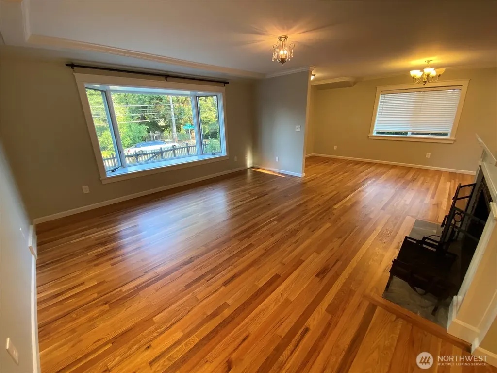 14303 Sunnyside Avenue N Shoreline WA 98133