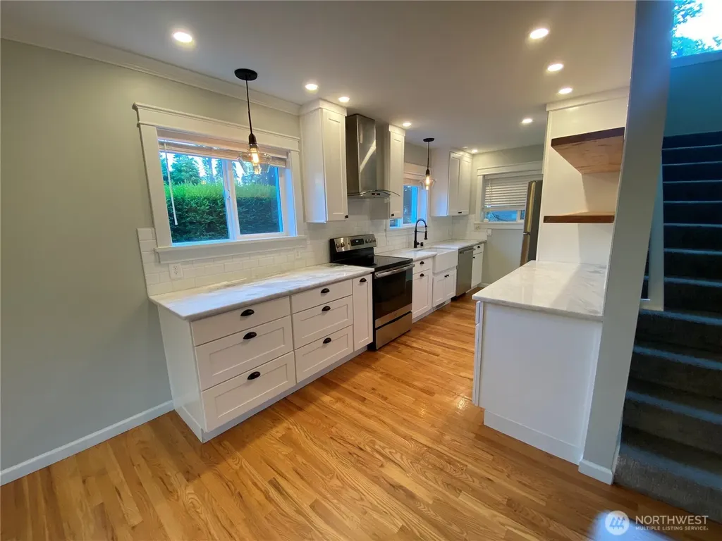 14303 Sunnyside Avenue N Shoreline WA 98133