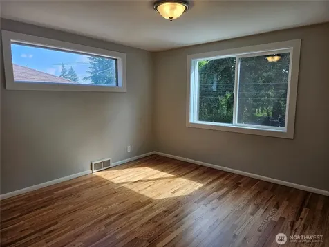 14303 Sunnyside Avenue N Shoreline WA 98133