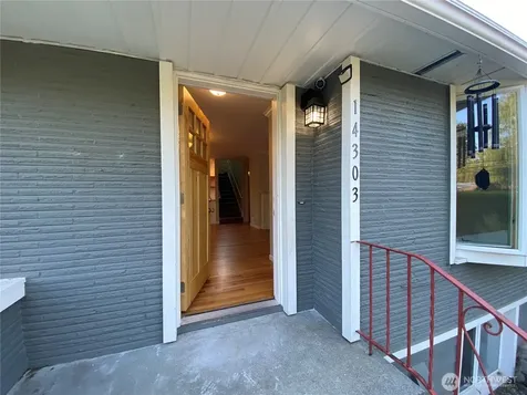 14303 Sunnyside Avenue N Shoreline WA 98133