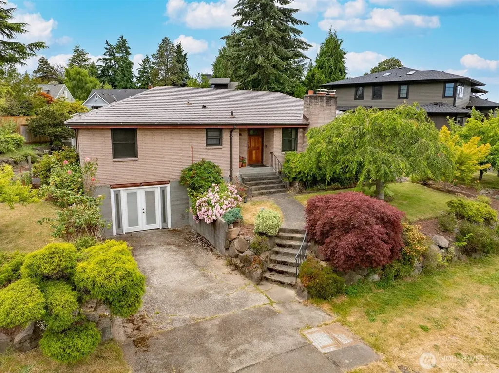 1205 NW Woodbine Way Seattle WA 98177