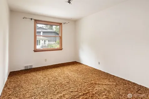 1205 NW Woodbine Way Seattle WA 98177