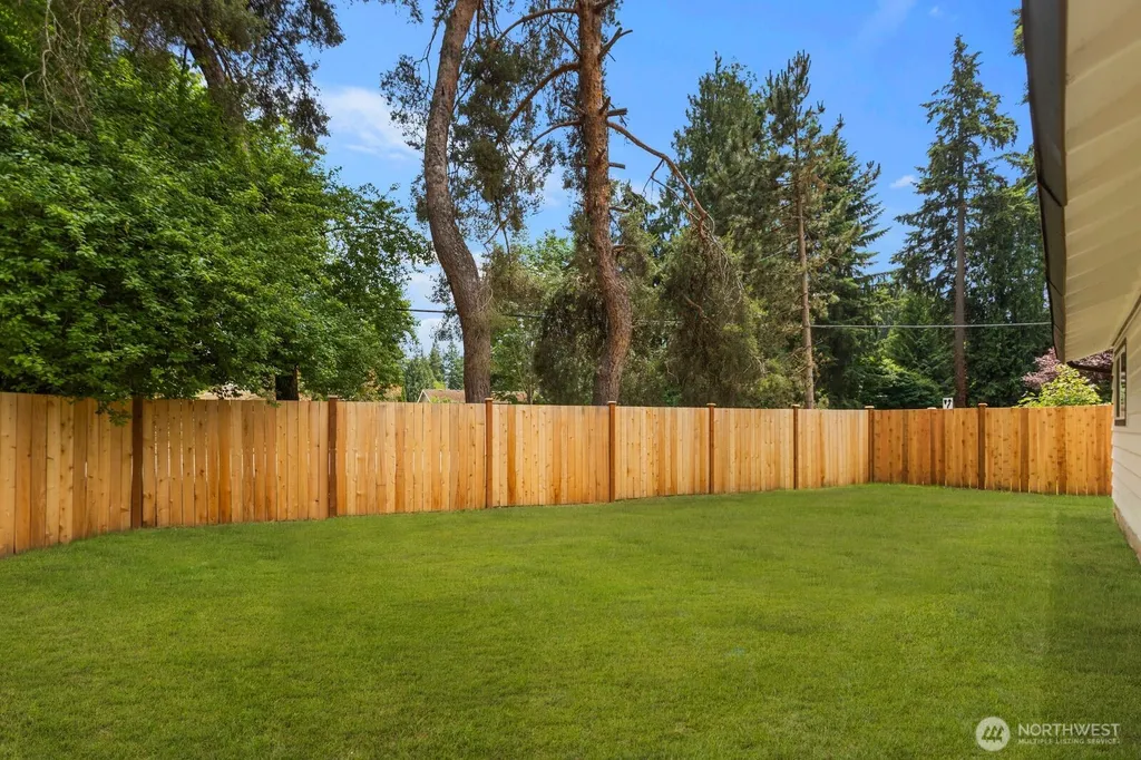 10459 NE 142nd Street Kirkland WA 98034