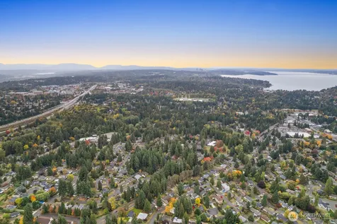 10459 NE 142nd Street Kirkland WA 98034